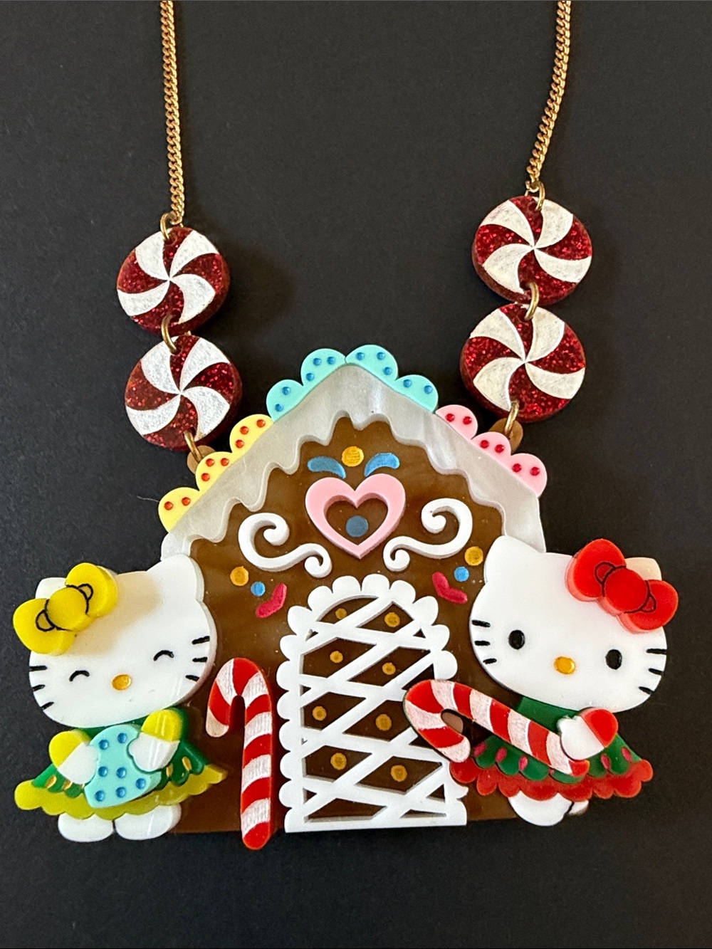 Hello Kitty La Vidriola “Making Our Gingerbread House” Necklace